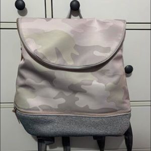 Stella & Dot Crush It Camo